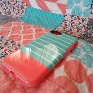 OTTERBOX IPHONE CASE